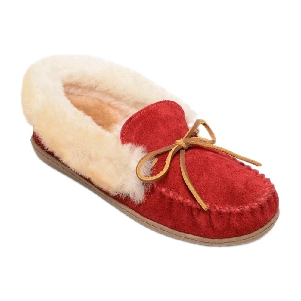 Minnetonka Women's Alpine Sheepskin Moccasins Red 3376 Size 9 NEW! $93